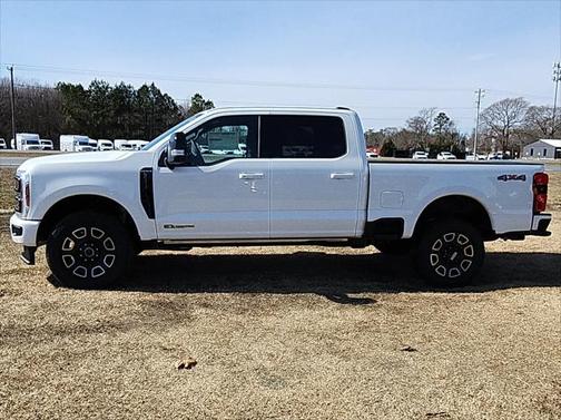 2025 Ford F-250 Platinum