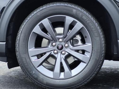 AGATE BLACK METALLIC 2026 Ford Explorer Active