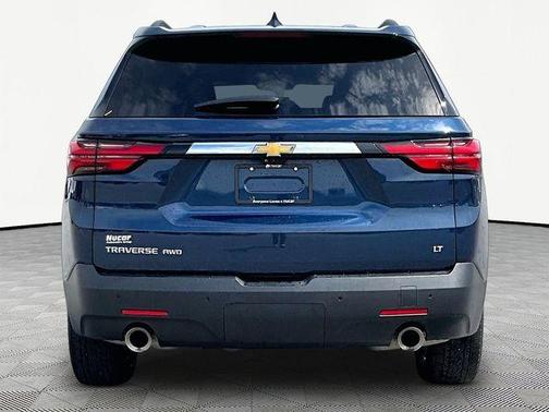 Blue Metallic 2022 Chevrolet Traverse LT Leather