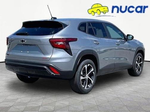Gray 2026 Chevrolet Trax 1RS