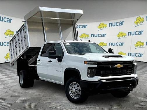 2025 Chevrolet Silverado 3500 WT