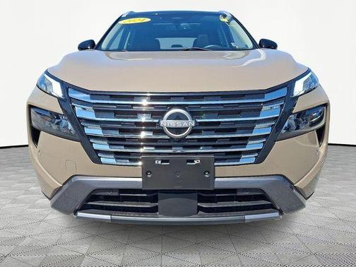 Dk Beige Blk 2024 Nissan Rogue SL