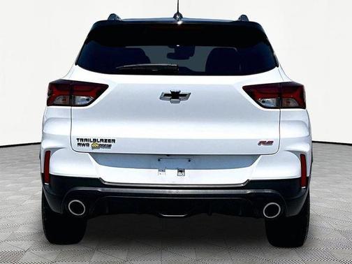 White 2023 Chevrolet Trailblazer RS
