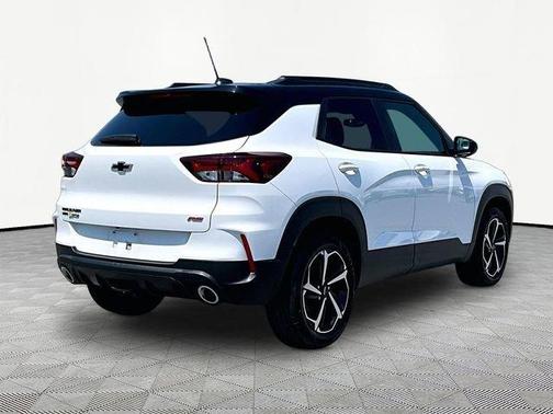 White 2023 Chevrolet Trailblazer RS