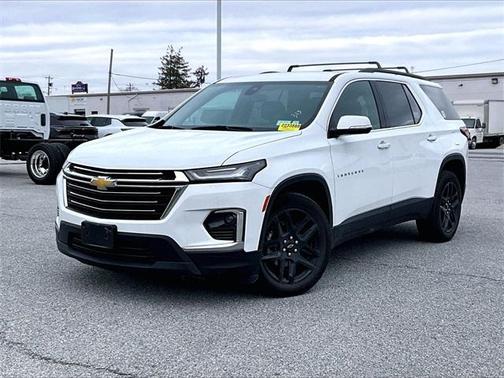 2023 Chevrolet Traverse LT Leather