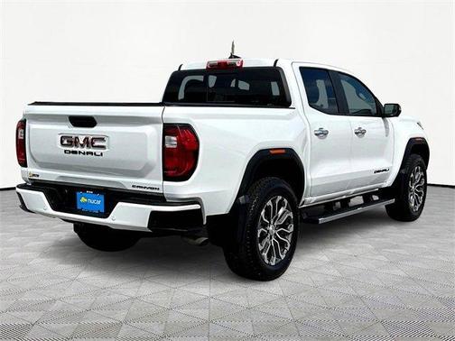 2023 GMC Canyon Denali