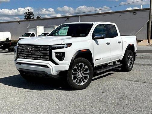 2023 GMC Canyon Denali