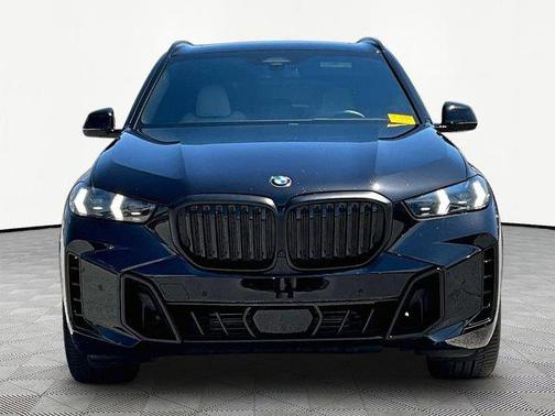 Black 2024 BMW X5 xDrive40i
