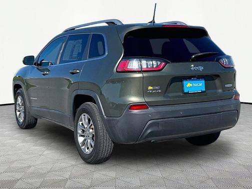 Green 2019 Jeep Cherokee Latitude Plus