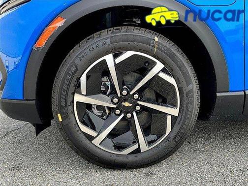 2026 Chevrolet Equinox EV LT 2