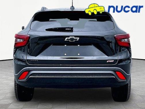 Black 2026 Chevrolet Trax 2RS