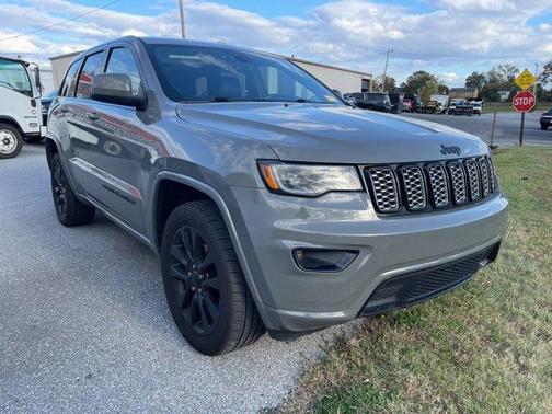 2020 Jeep Grand Cherokee Altitude