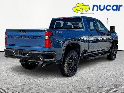 2025 Chevrolet Silverado 2500 Custom