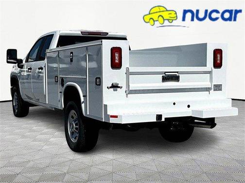 2025 Chevrolet Silverado 3500 WT