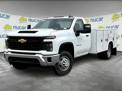 2025 Chevrolet Silverado 3500 WT