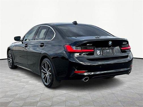 2019 BMW 330 i xDrive