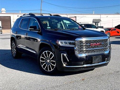2022 GMC Acadia Denali