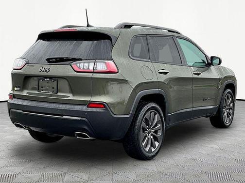 Olive Green Pearlcoat 2021 Jeep Cherokee Latitude Lux