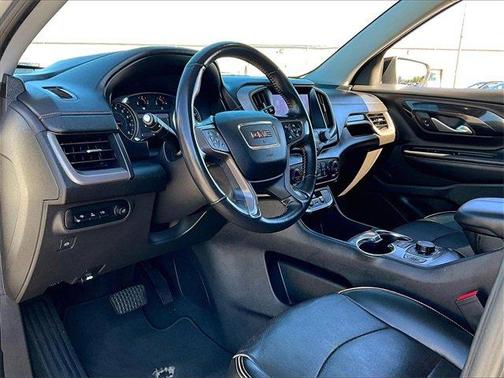 2022 GMC Terrain AT4
