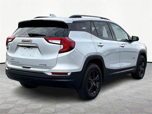 2022 GMC Terrain AT4