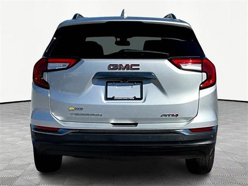 2022 GMC Terrain AT4