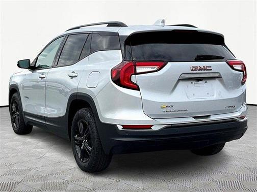 2022 GMC Terrain AT4