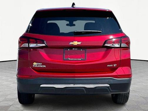 Radiant Red 2023 Chevrolet Equinox 1LT