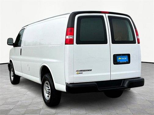 2024 Chevrolet Express 2500 Work Van
