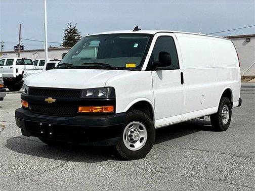 2024 Chevrolet Express 2500 Work Van