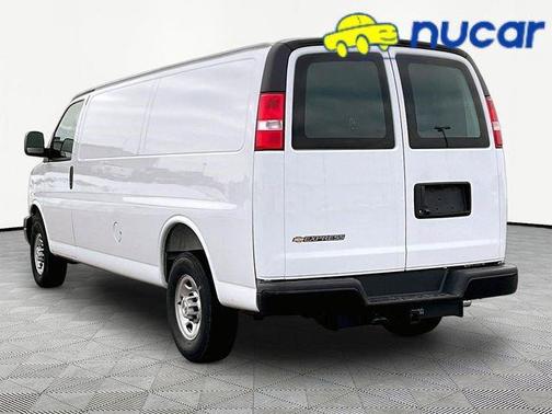 2025 Chevrolet Express 2500 Work Van