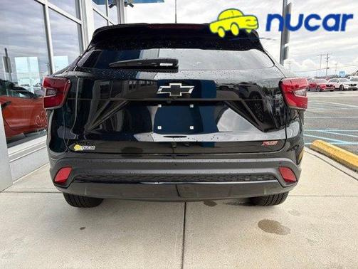 Black 2026 Chevrolet Trax 2RS