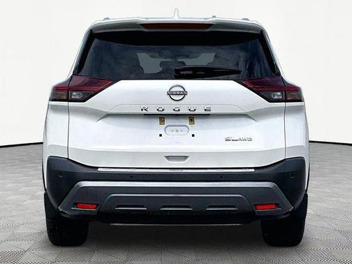 White 2023 Nissan Rogue SL