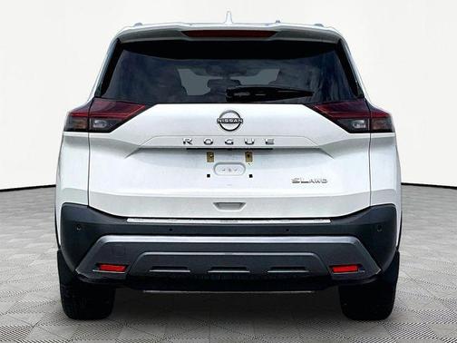 White 2023 Nissan Rogue SL