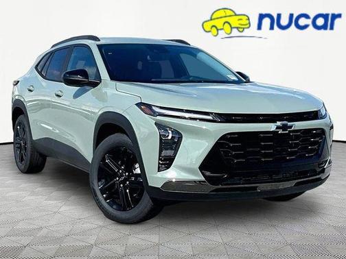 Green 2026 Chevrolet Trax ACTIV