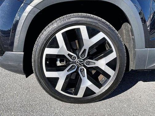 2022 Volkswagen Taos 1.5T SEL