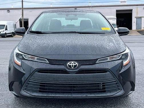 Black 2023 Toyota Corolla LE
