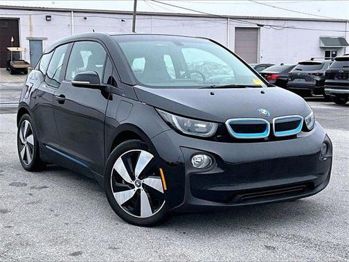 2017 BMW i3 94 Ah w/Range Extender
