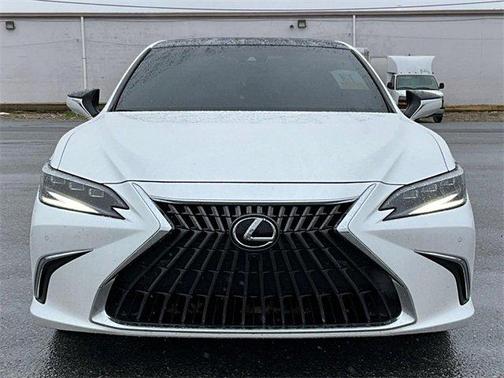 2024 Lexus ES 350 Ultra Luxury