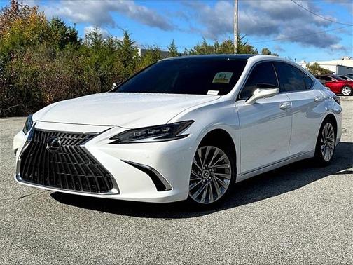 2024 Lexus ES 350 Ultra Luxury