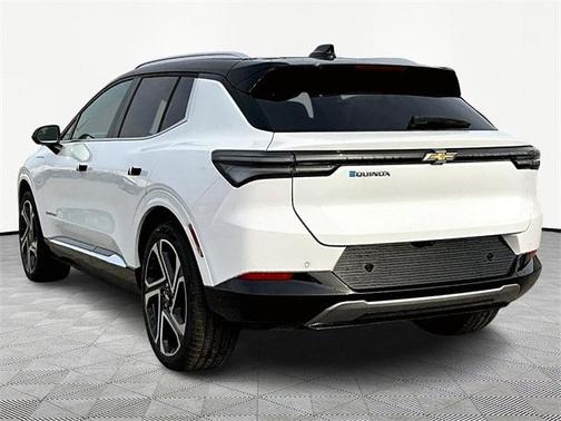 2026 Chevrolet Equinox EV LT 2