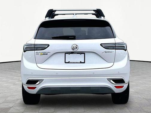 White 2023 Buick Envision Avenir