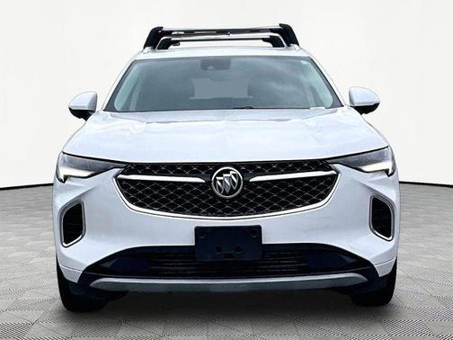 White 2023 Buick Envision Avenir