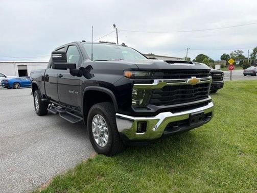 Black 2024 Chevrolet Silverado 2500 LT