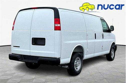 2025 Chevrolet Express 2500 Work Van