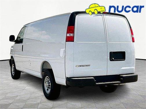 2025 Chevrolet Express 2500 Work Van