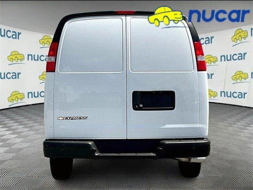 2025 Chevrolet Express 2500 Work Van