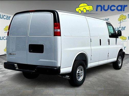 2025 Chevrolet Express 2500 Work Van