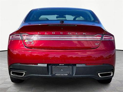 2016 Lincoln MKZ Base