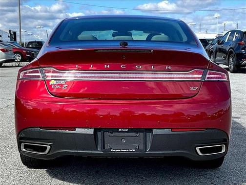 2016 Lincoln MKZ Base