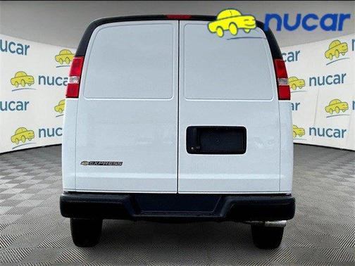 2025 Chevrolet Express 2500 Work Van